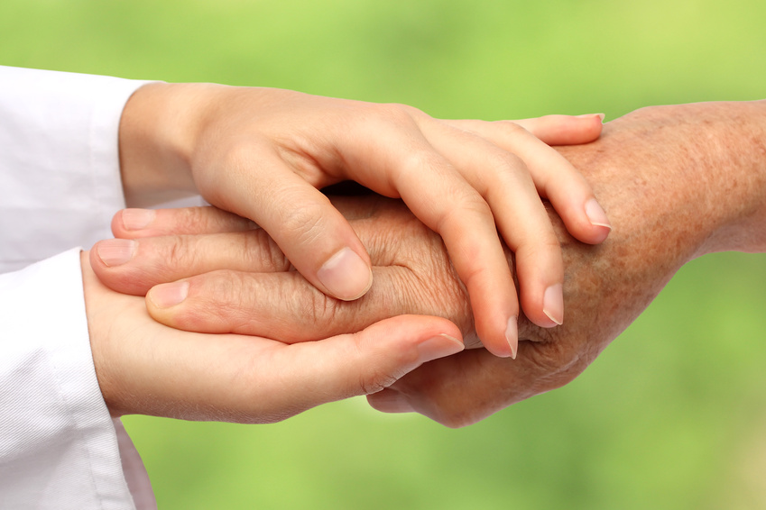 Schuldgefühle bei pflegenden Angehörigen: Wie damit umgehen?